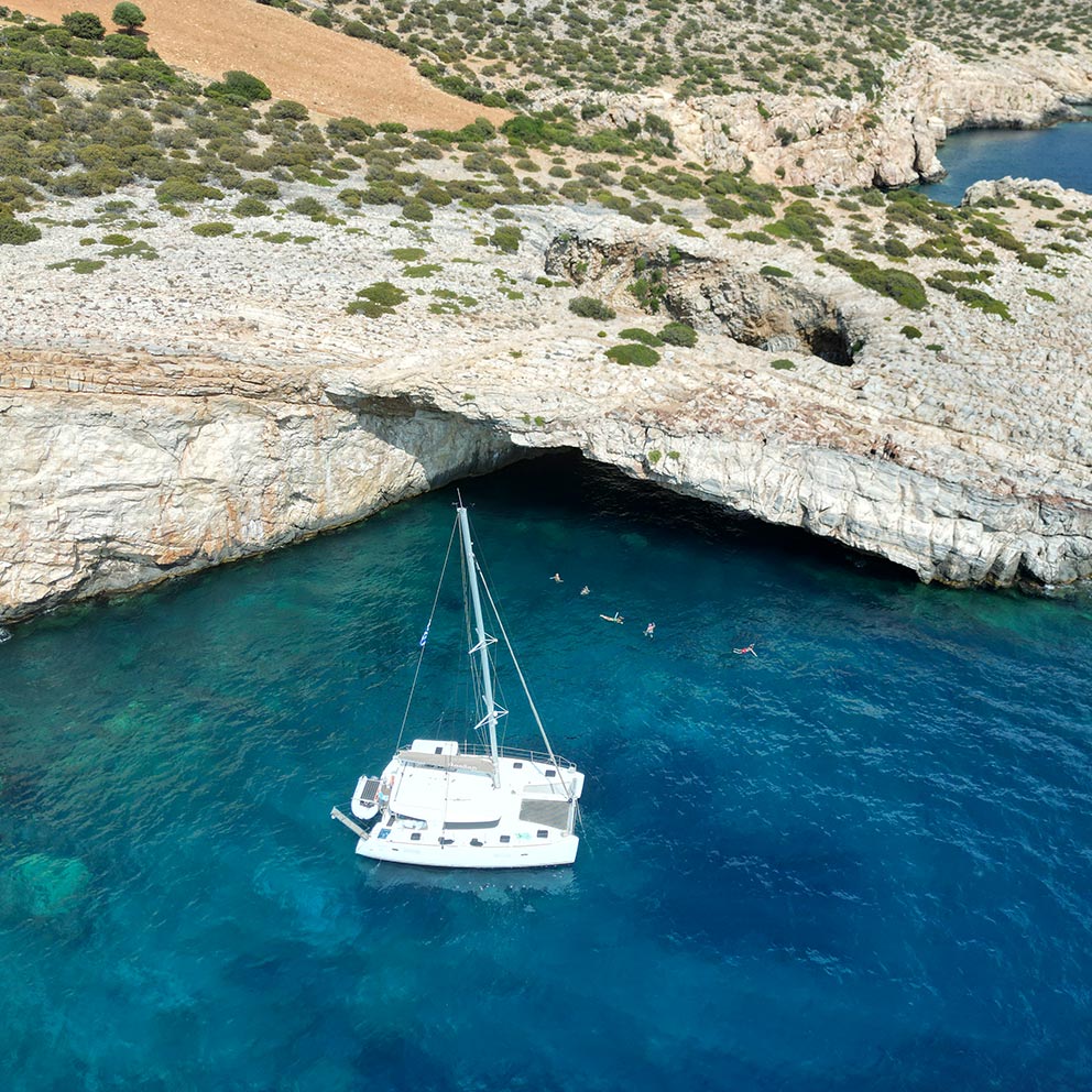 location catamaran cyclades